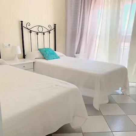 Apartment Maite 2. Frontal Al Mar 2 Dormitorios Y Wifi *